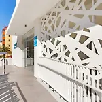 شقة Carihuela